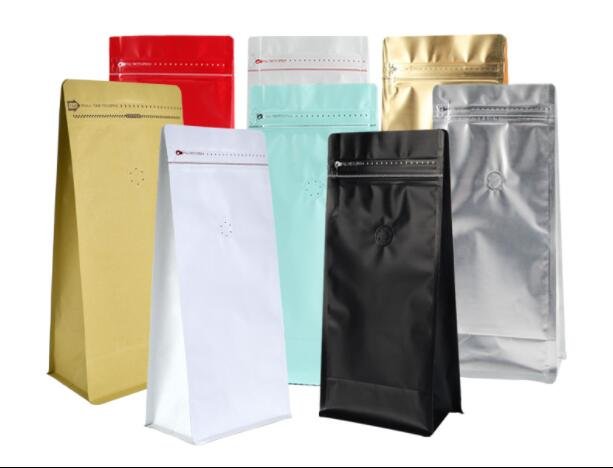 Custom coffee bags and tea pouches for dry beverage products